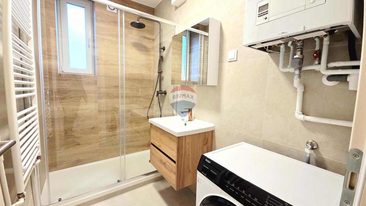 Appartement À louer - GRAD ZAGREB ZAGREB