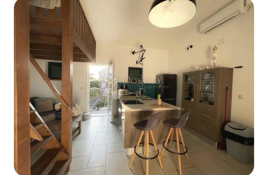Maison À vendre - SPLITSKO-DALMATINSKA KAŠTELA
