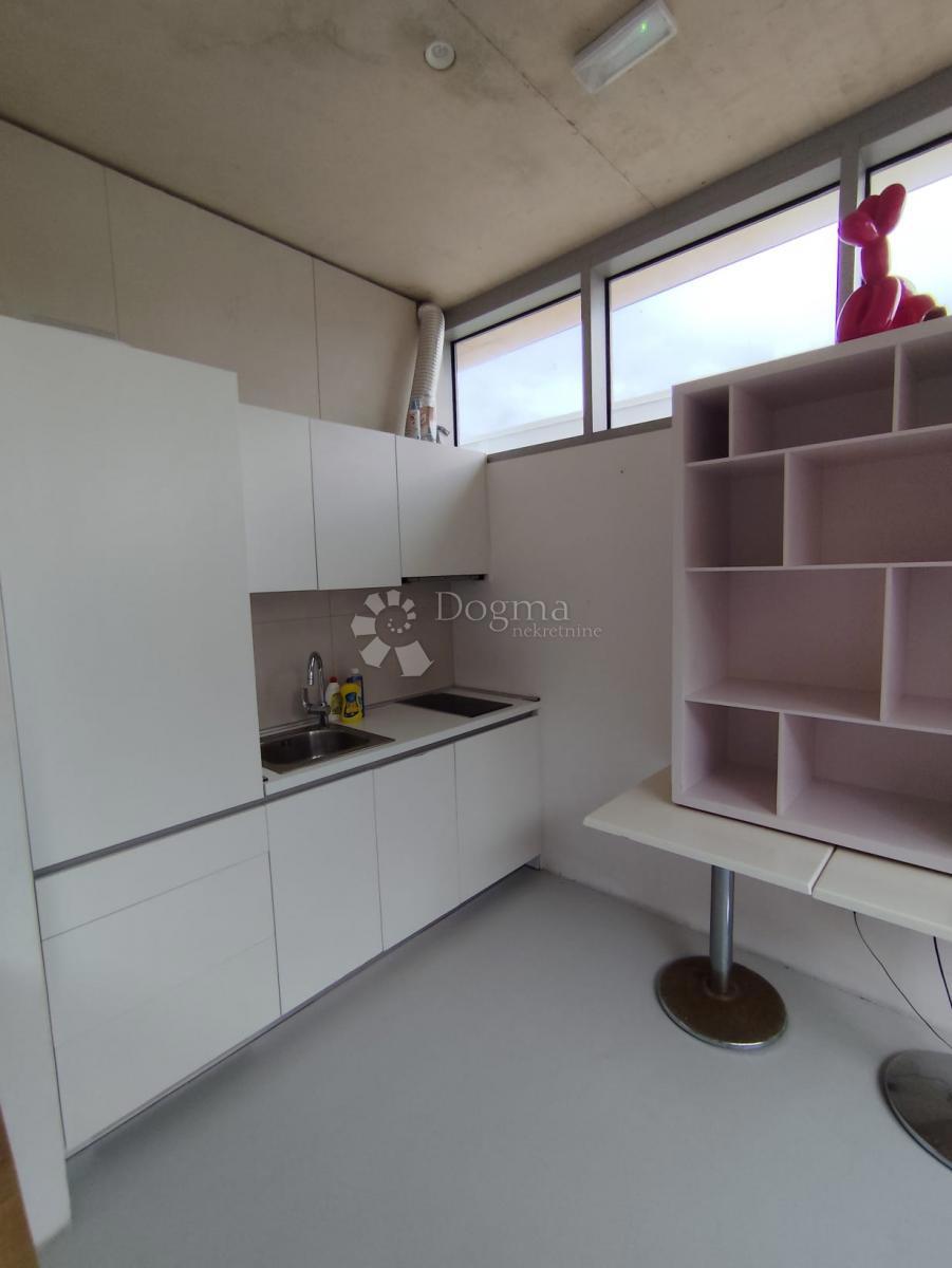 Commerciale Da affittare - ŠIBENSKO-KNINSKA ŠIBENIK