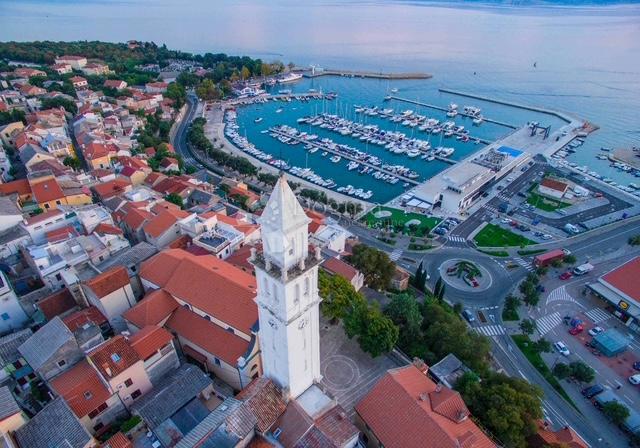 Commerciale Da affittare NOVI VINODOLSKI
