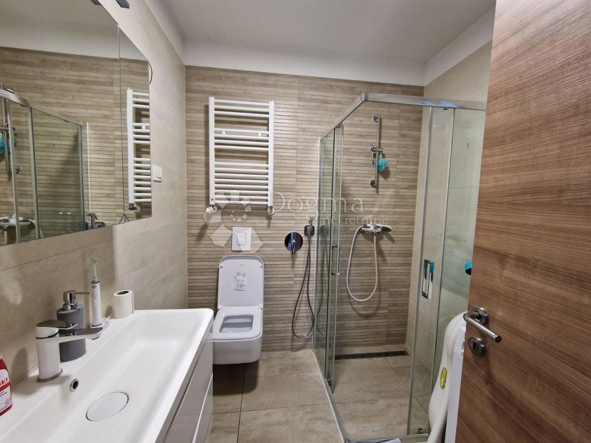 Appartement À louer - ISTARSKA PULA
