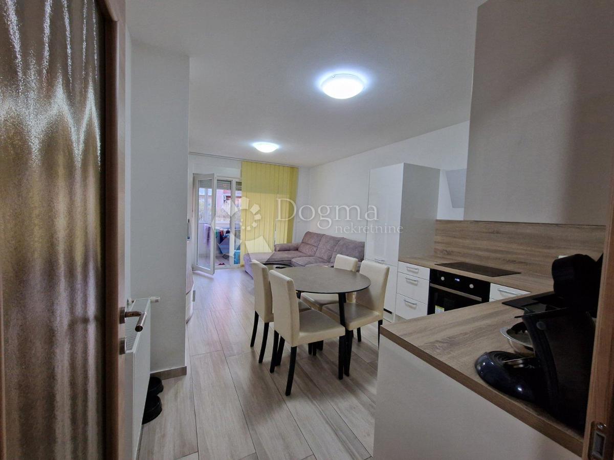 Appartement À louer - ISTARSKA PULA