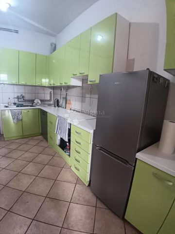Hiša na predaj 249 m² – Osijek