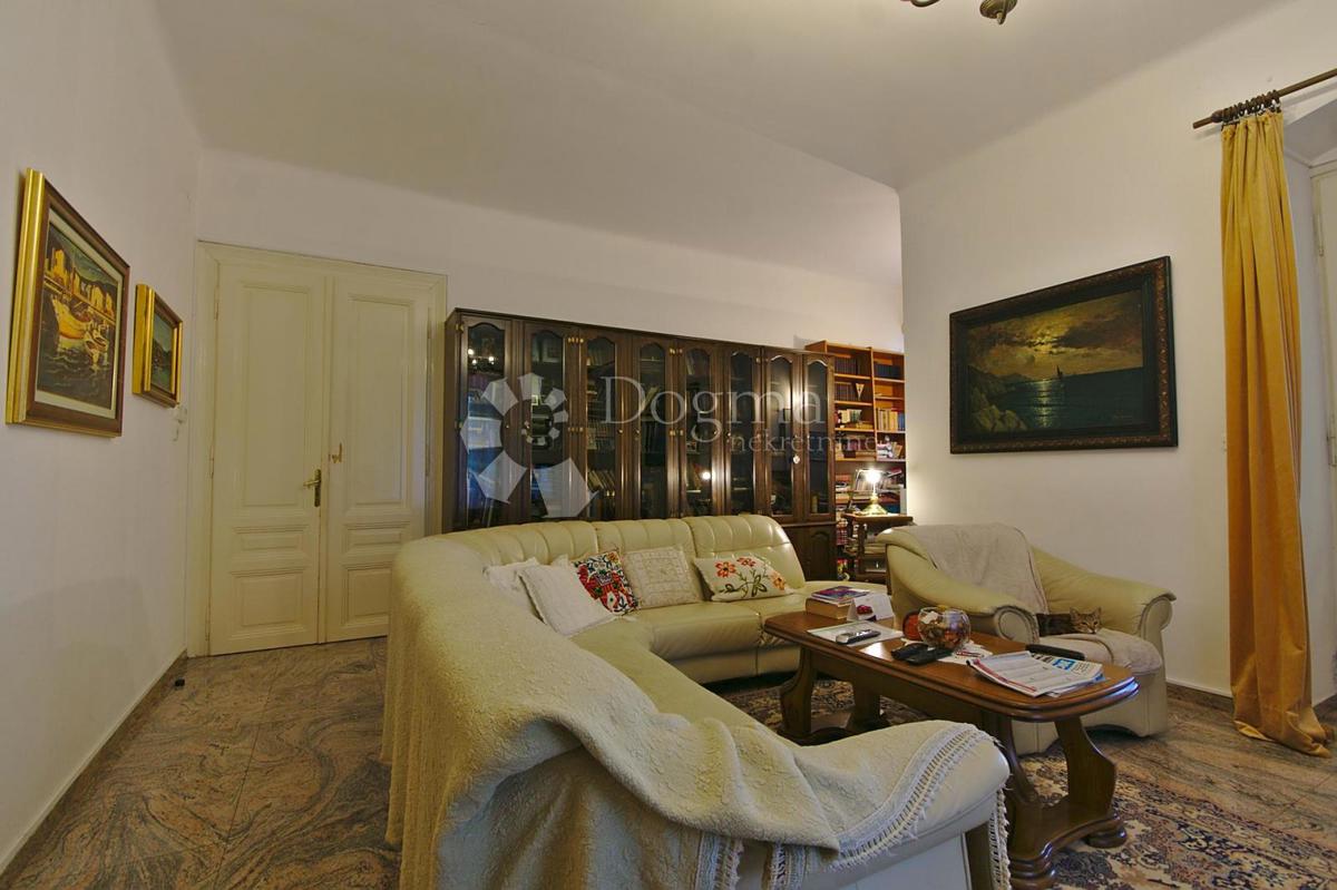 Appartement À vendre - PRIMORSKO-GORANSKA LOVRAN