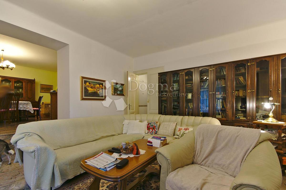 Appartement À vendre - PRIMORSKO-GORANSKA LOVRAN