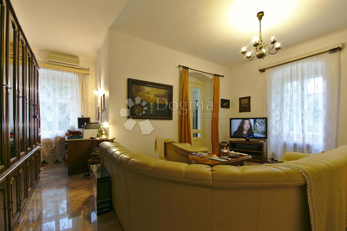 Appartement À vendre - PRIMORSKO-GORANSKA LOVRAN