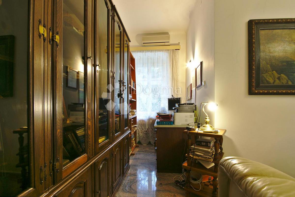 Appartement À vendre - PRIMORSKO-GORANSKA LOVRAN