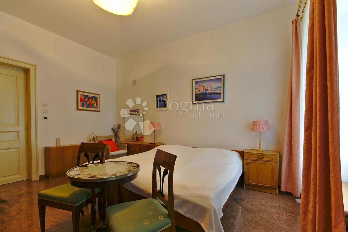 Appartement À vendre - PRIMORSKO-GORANSKA LOVRAN