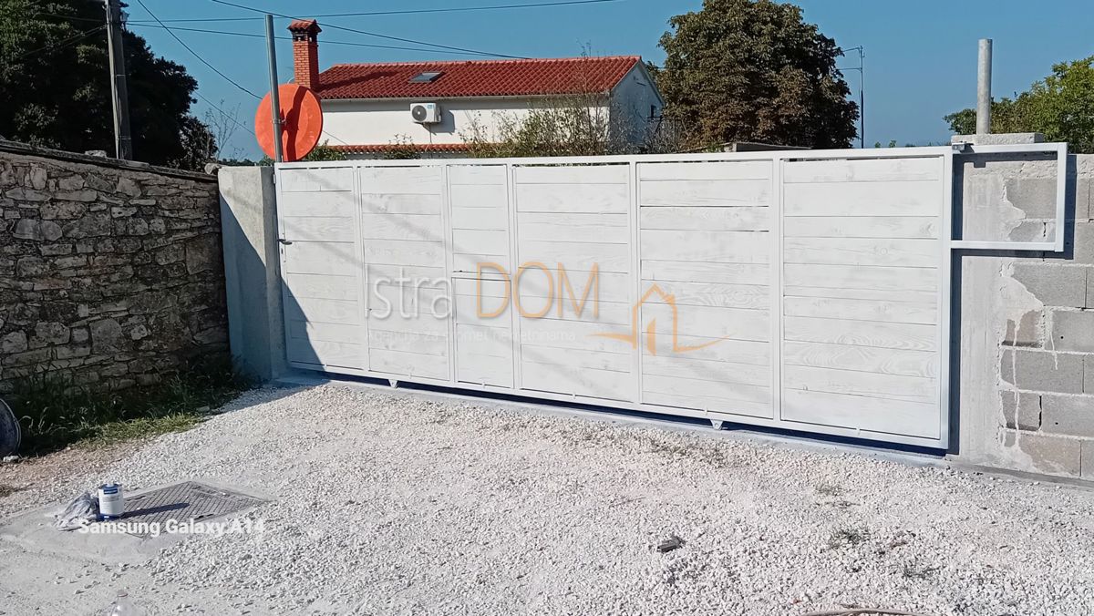 Działka Na sprzedaż - Istarska Svetvinčenat - foto 3/20