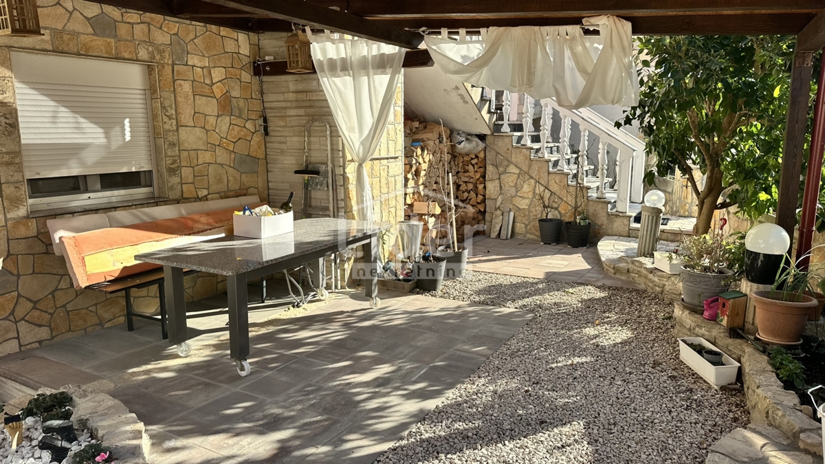 Casa In vendita - ZADARSKA BENKOVAC