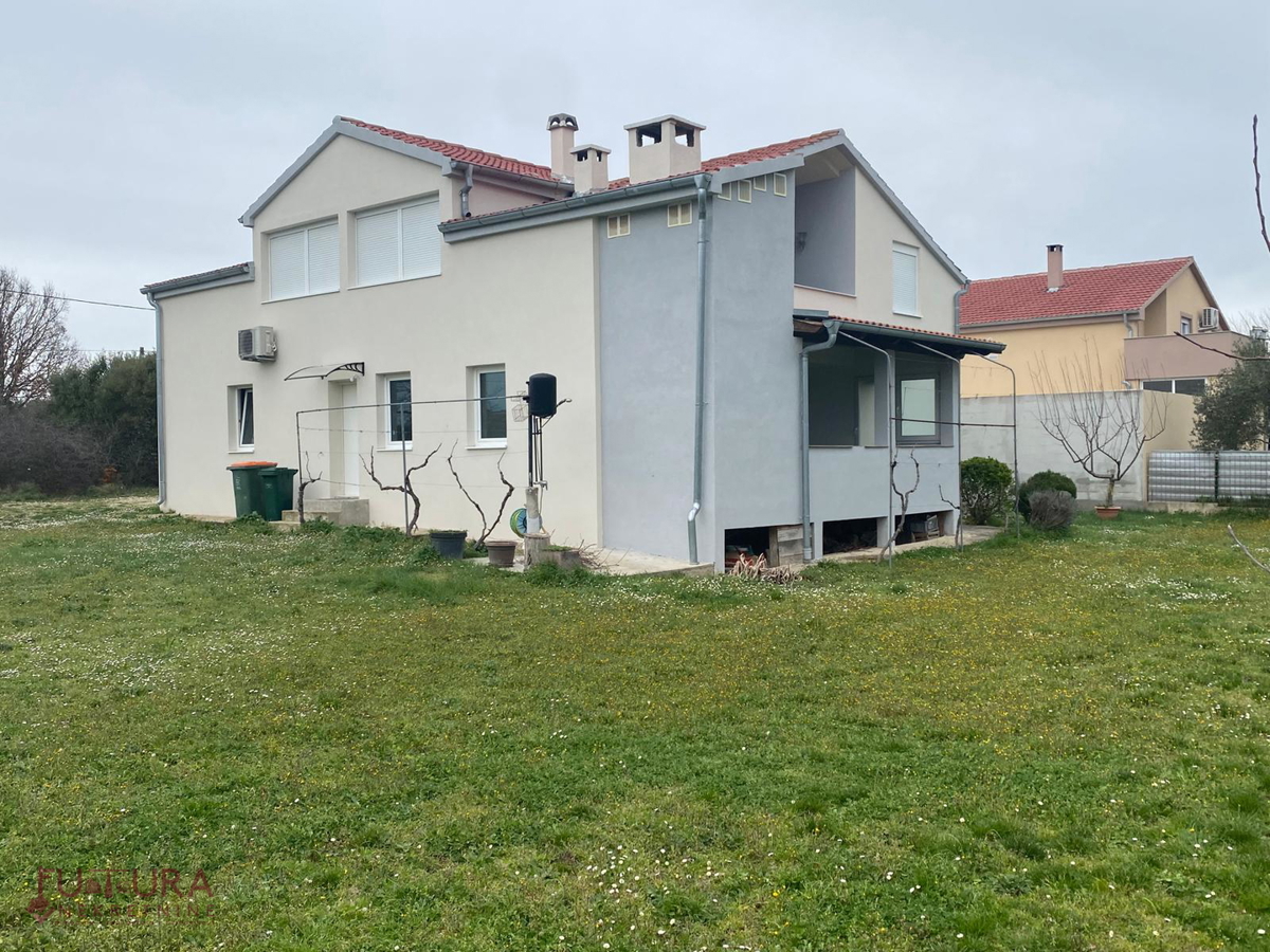 Haus Zu verkaufen - ZADARSKA ZEMUNIK DONJI