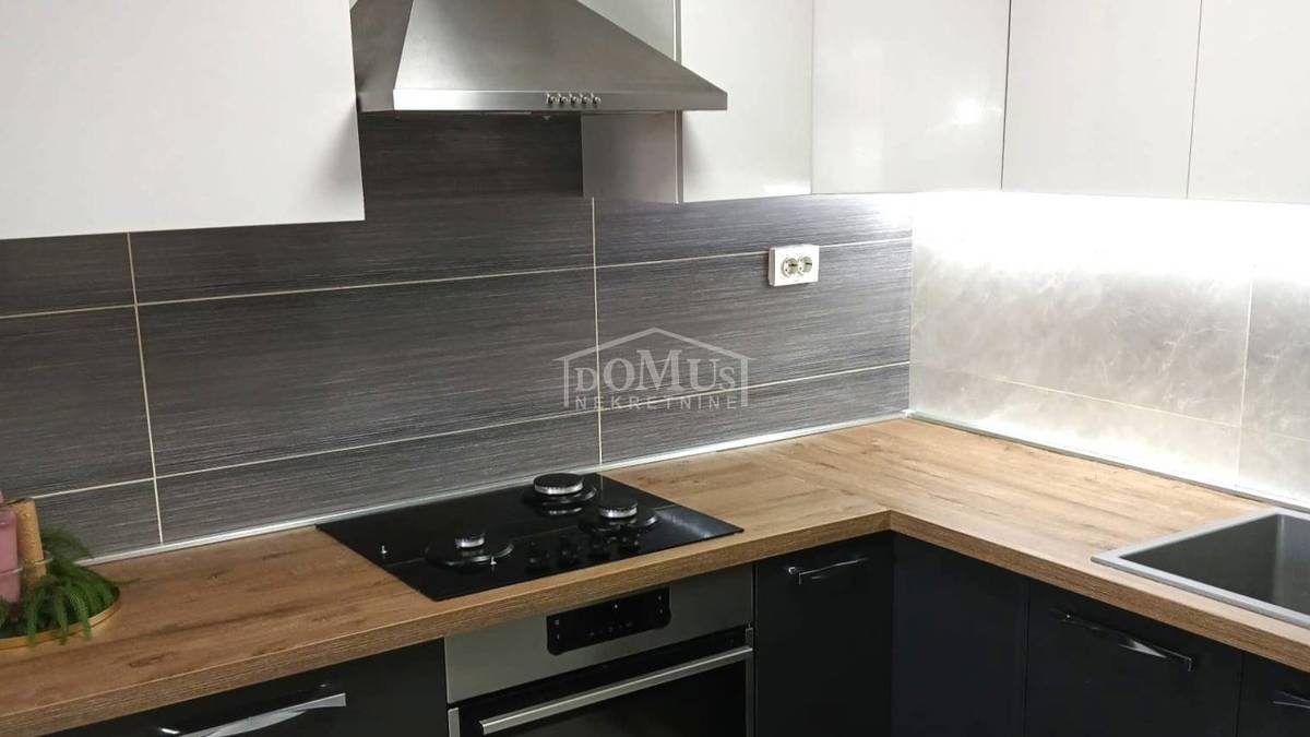Appartamento In vendita - ŠIBENSKO-KNINSKA ŠIBENIK