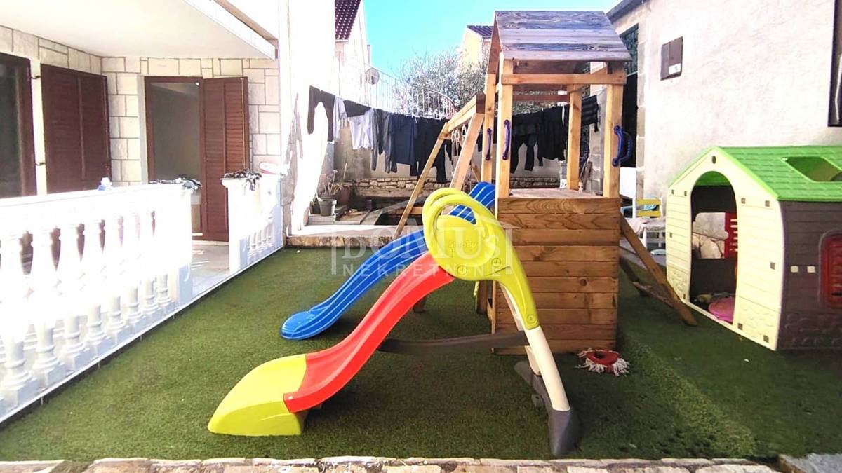 Apartment Zu verkaufen - ŠIBENSKO-KNINSKA ŠIBENIK