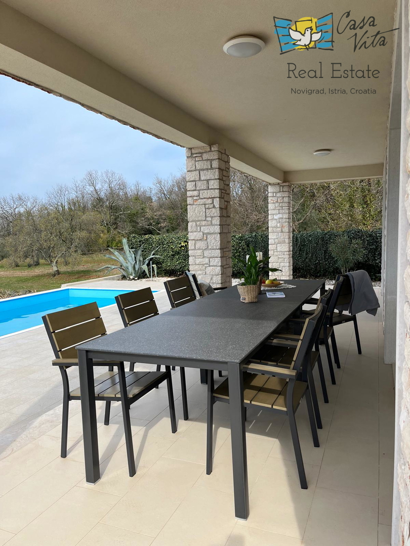House For sale - ISTARSKA NOVIGRAD