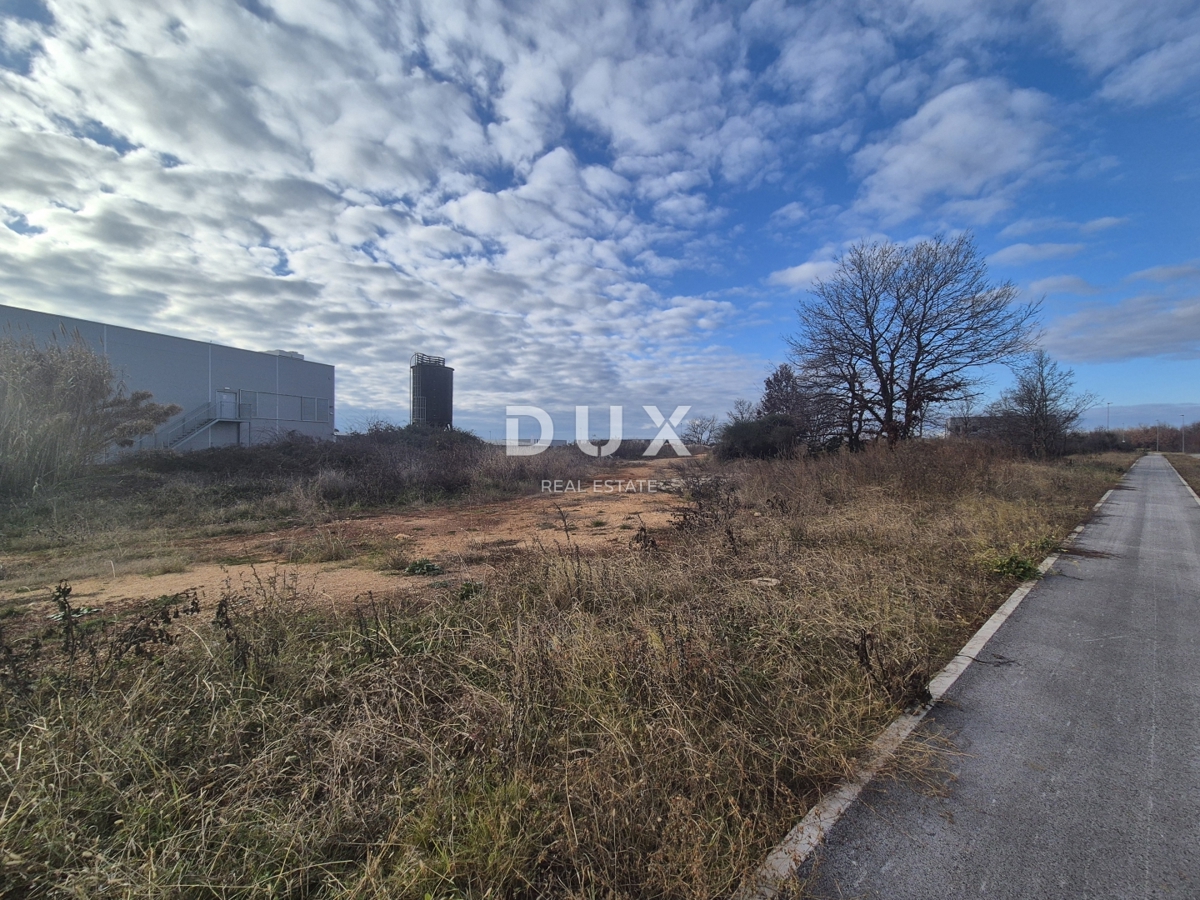 Land For sale - Istarska Poreč - foto 1/3