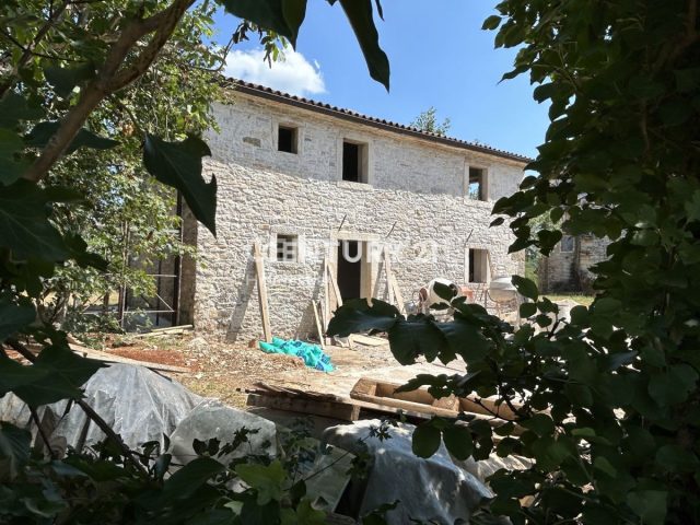 Haus zu verkaufen 80 m² – Grožnjan