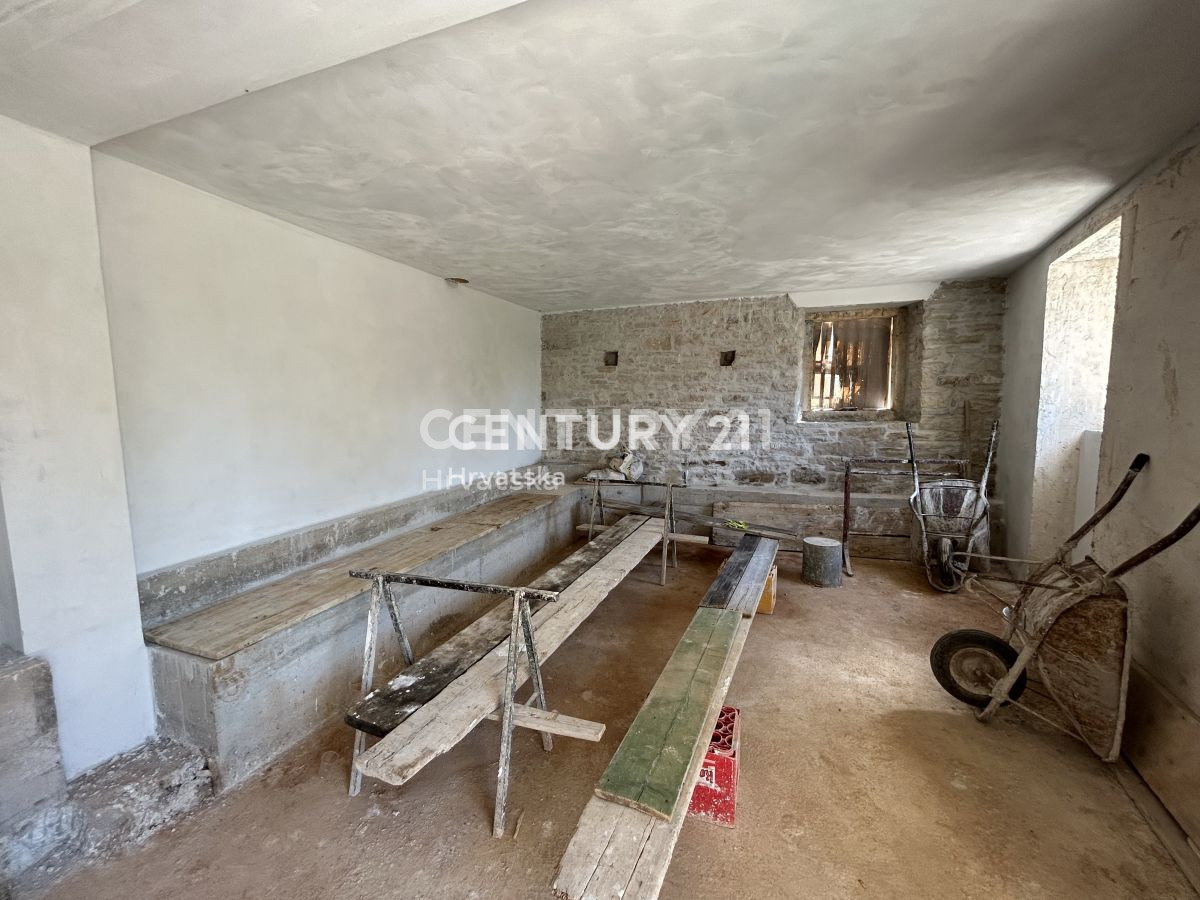 Haus Zu verkaufen - ISTARSKA GROŽNJAN