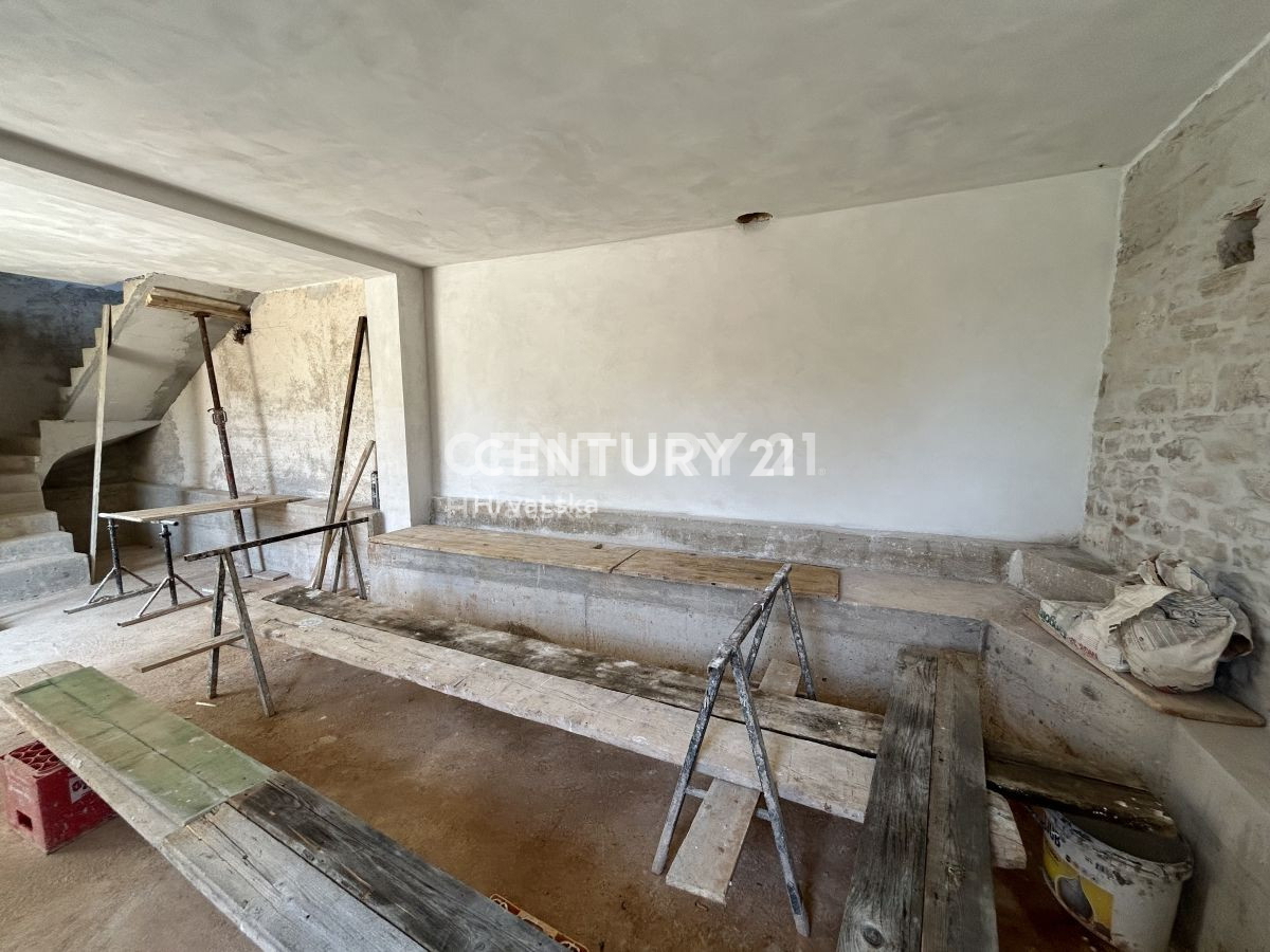 Haus Zu verkaufen - ISTARSKA GROŽNJAN