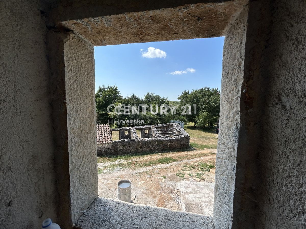 Haus Zu verkaufen - ISTARSKA GROŽNJAN