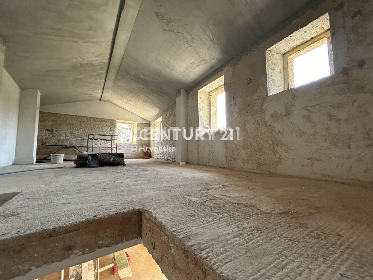 Haus Zu verkaufen - ISTARSKA GROŽNJAN