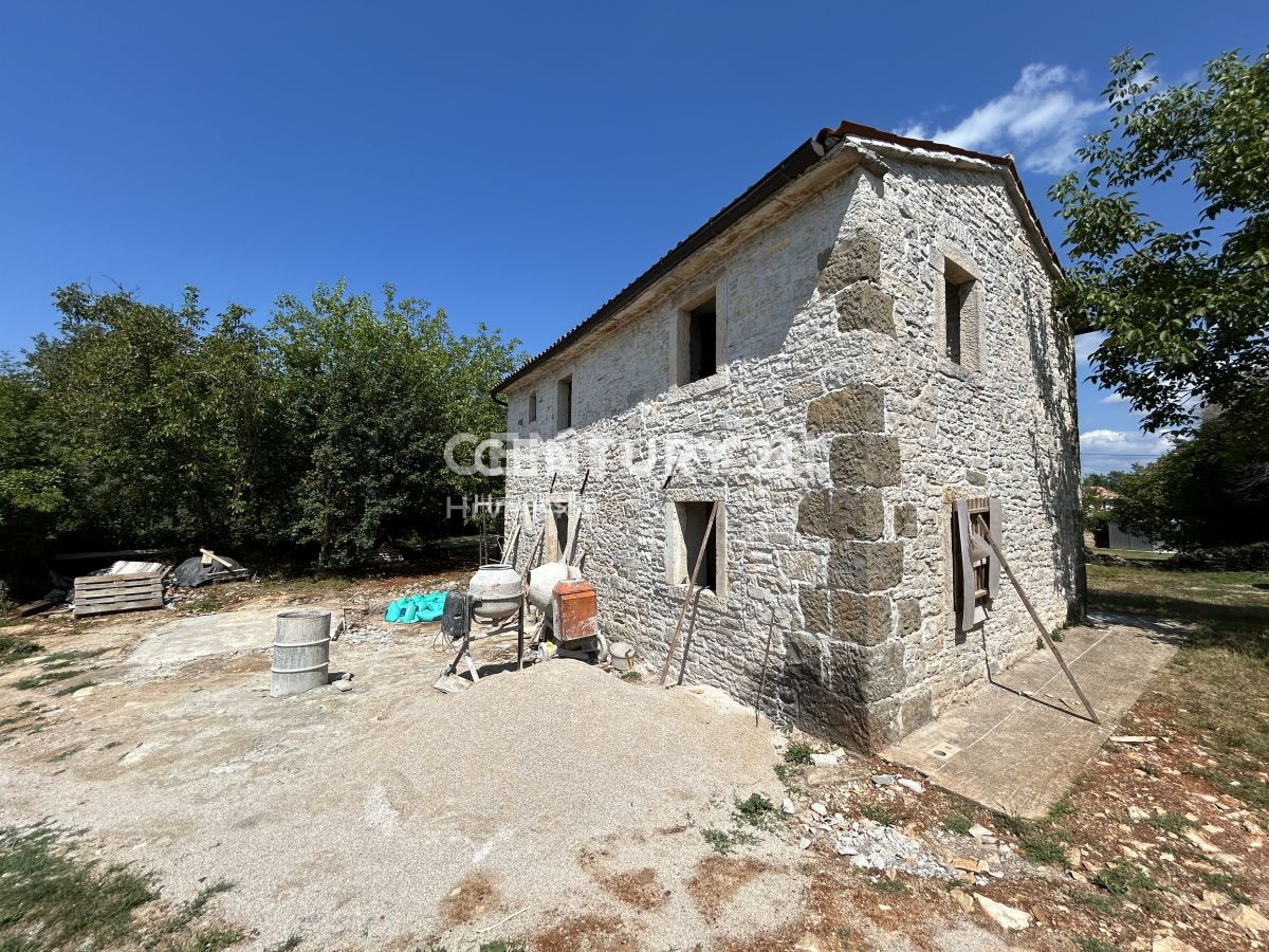 Haus Zu verkaufen - ISTARSKA GROŽNJAN