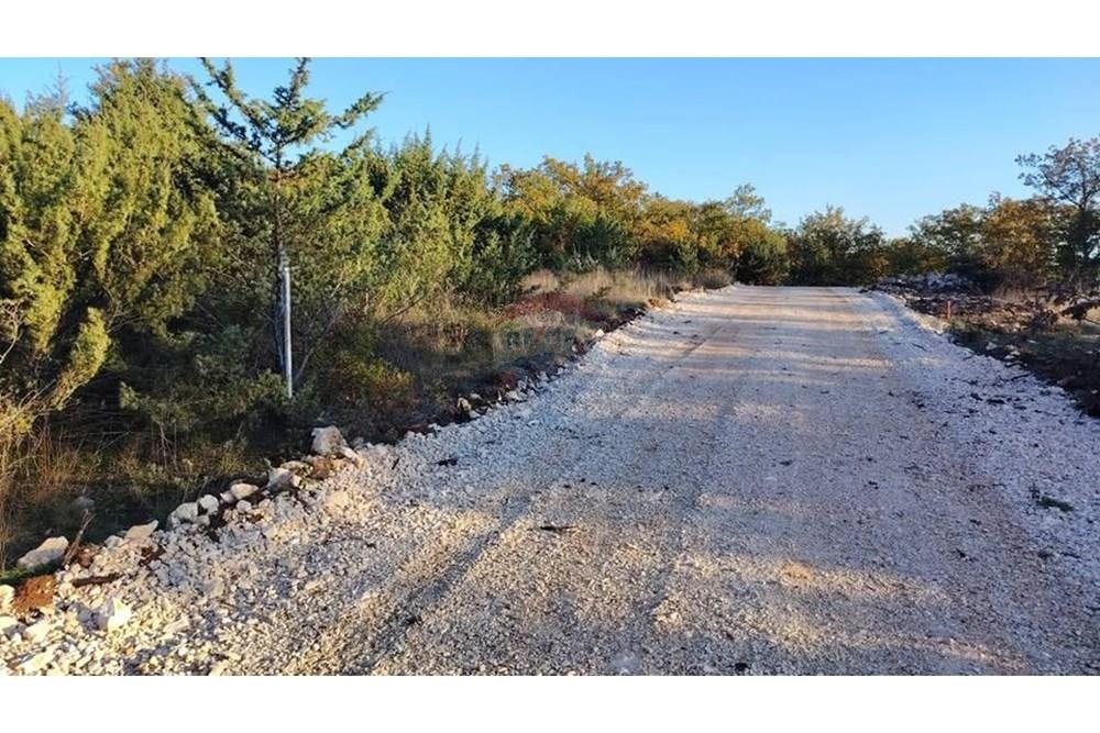 Land For sale - ZADARSKA POLIČNIK