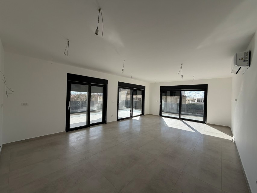 Flat For sale - šibensko-kninska Vodice - foto 1/6
