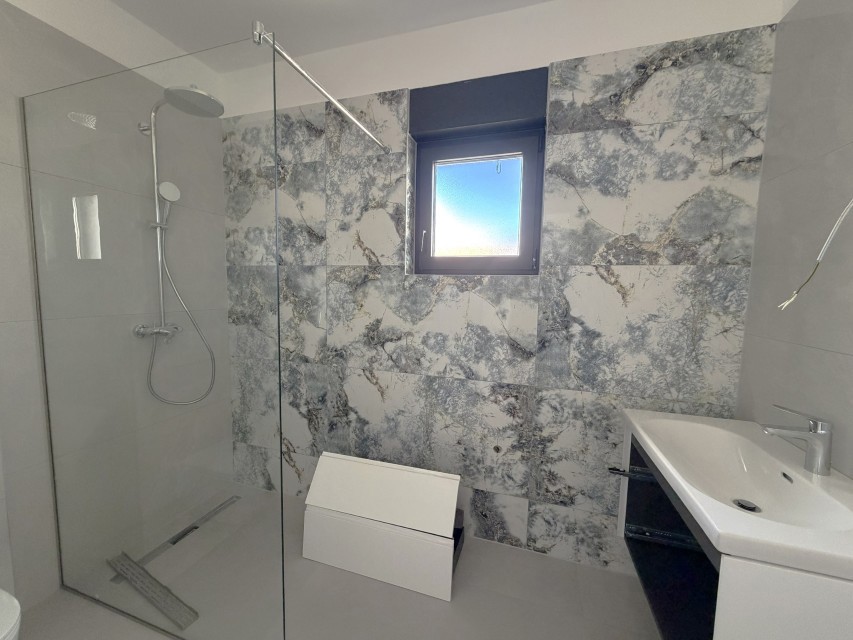 Flat For sale - šibensko-kninska Vodice - foto 3/6