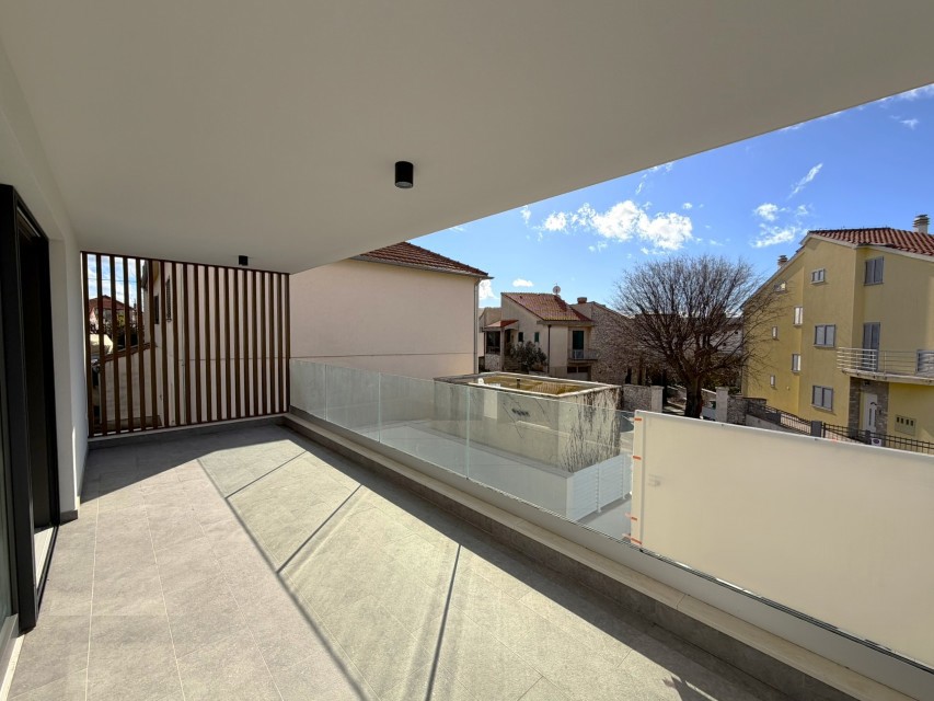 Flat For sale - šibensko-kninska Vodice - foto 1/9