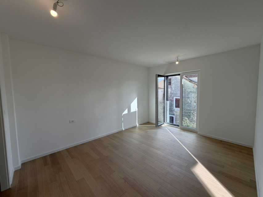 Flat For sale - ŠIBENSKO-KNINSKA VODICE
