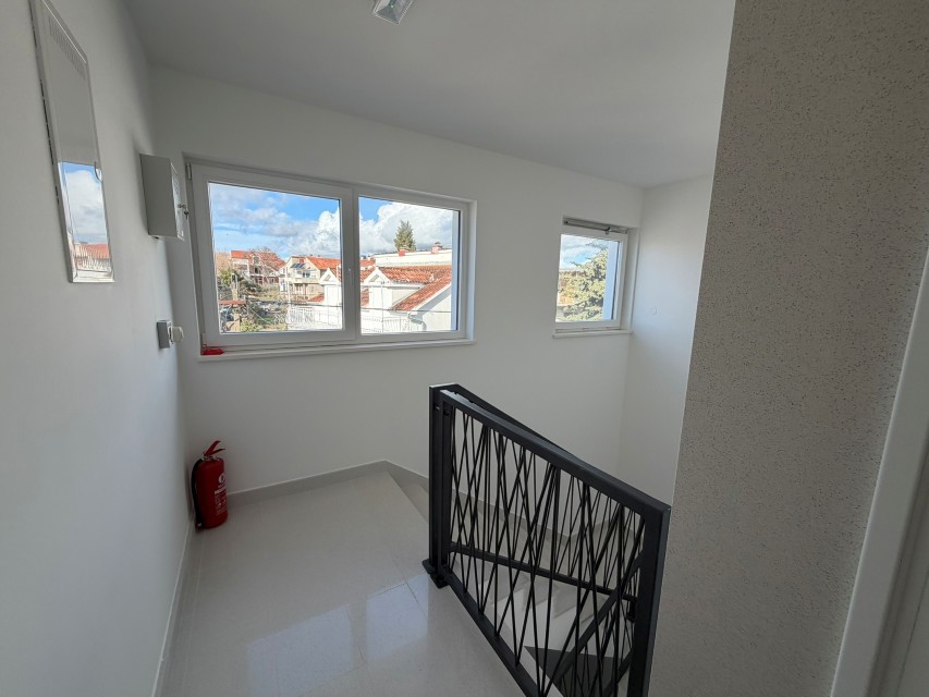 Flat For sale - ŠIBENSKO-KNINSKA VODICE