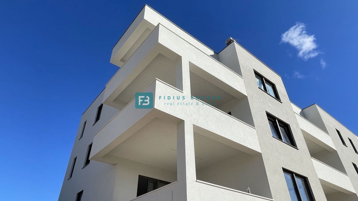 Apartma Na predaj - šibensko-kninska Vodice - foto 4/33