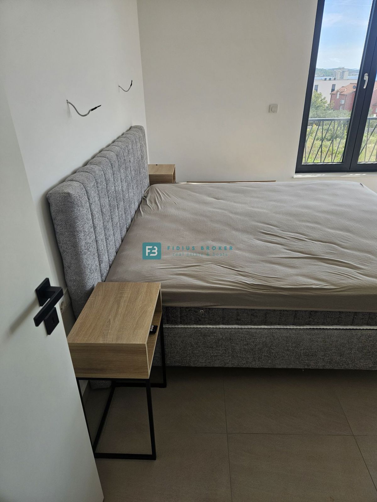House For sale - ŠIBENSKO-KNINSKA VODICE