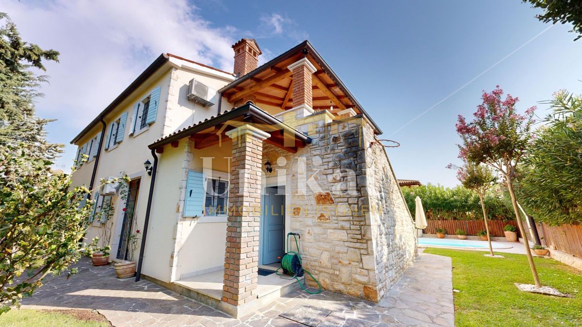 Casa In vendita - Istarska Poreč - foto 3/35