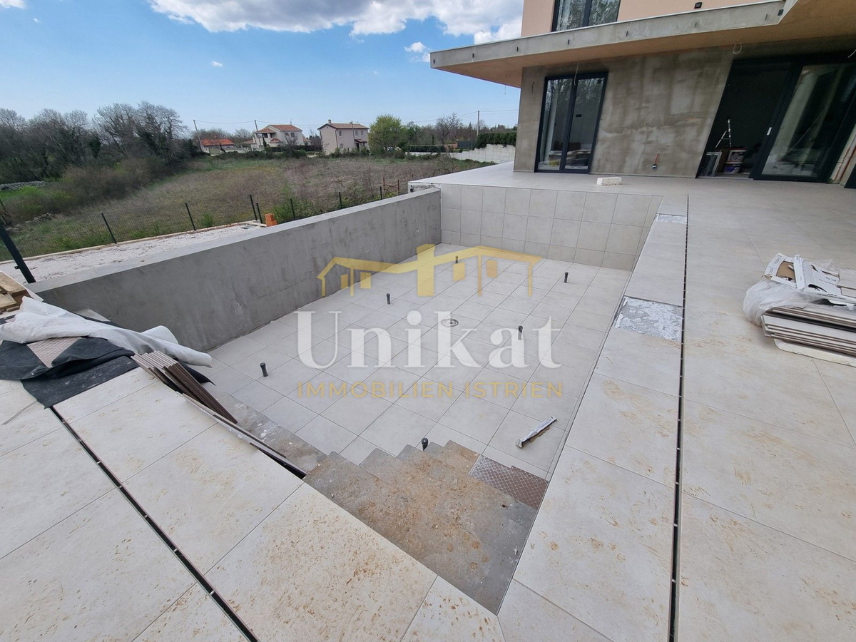 Kuća Na prodaju - ISTARSKA VIŠNJAN