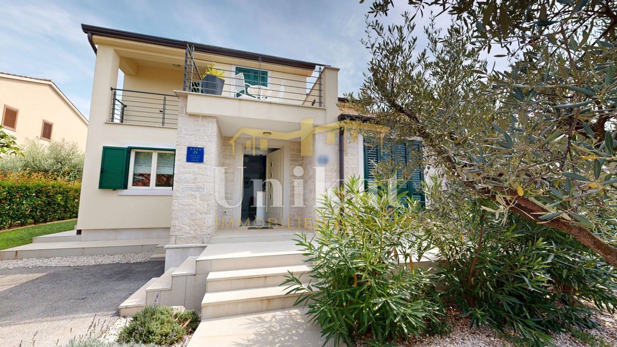 Casa In vendita - ISTARSKA KAŠTELIR