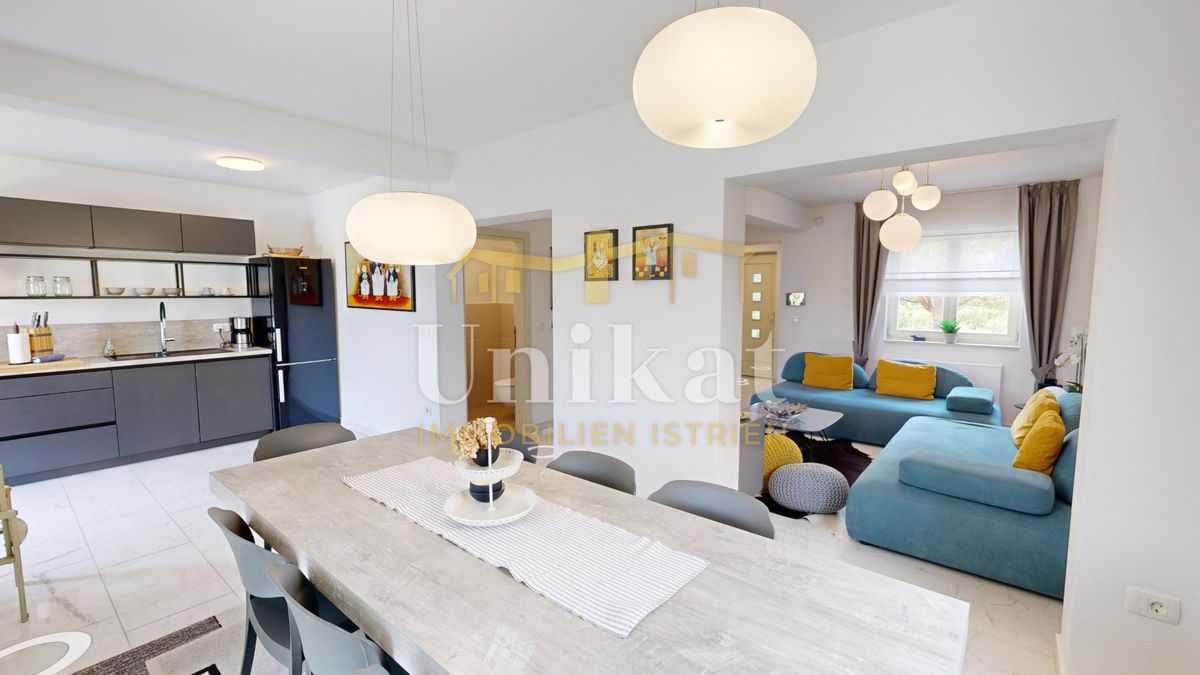 Casa In vendita - ISTARSKA KAŠTELIR
