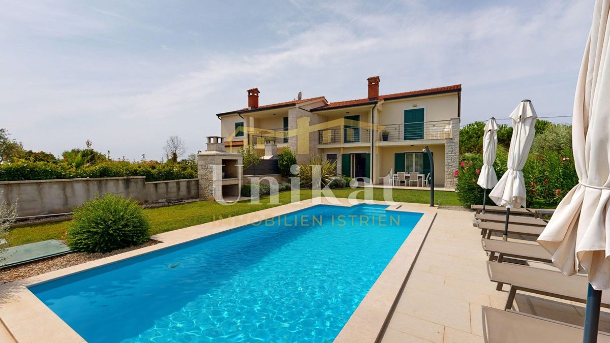 Casa In vendita - ISTARSKA KAŠTELIR