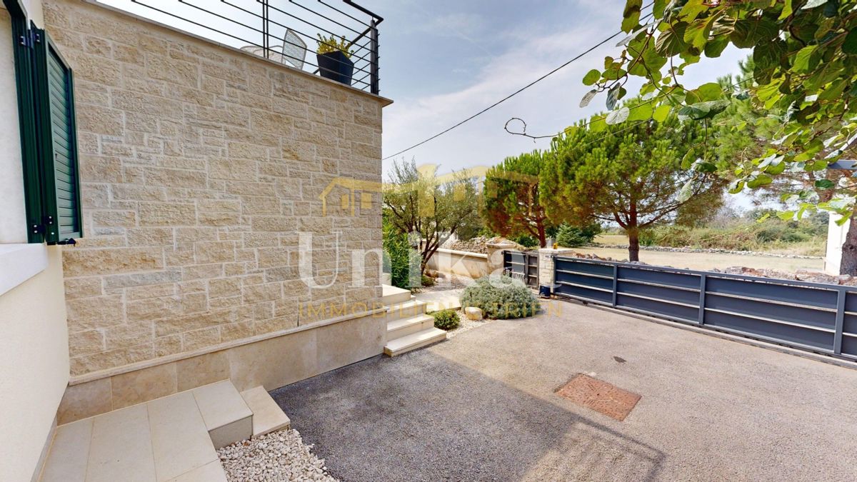 Casa In vendita - ISTARSKA KAŠTELIR