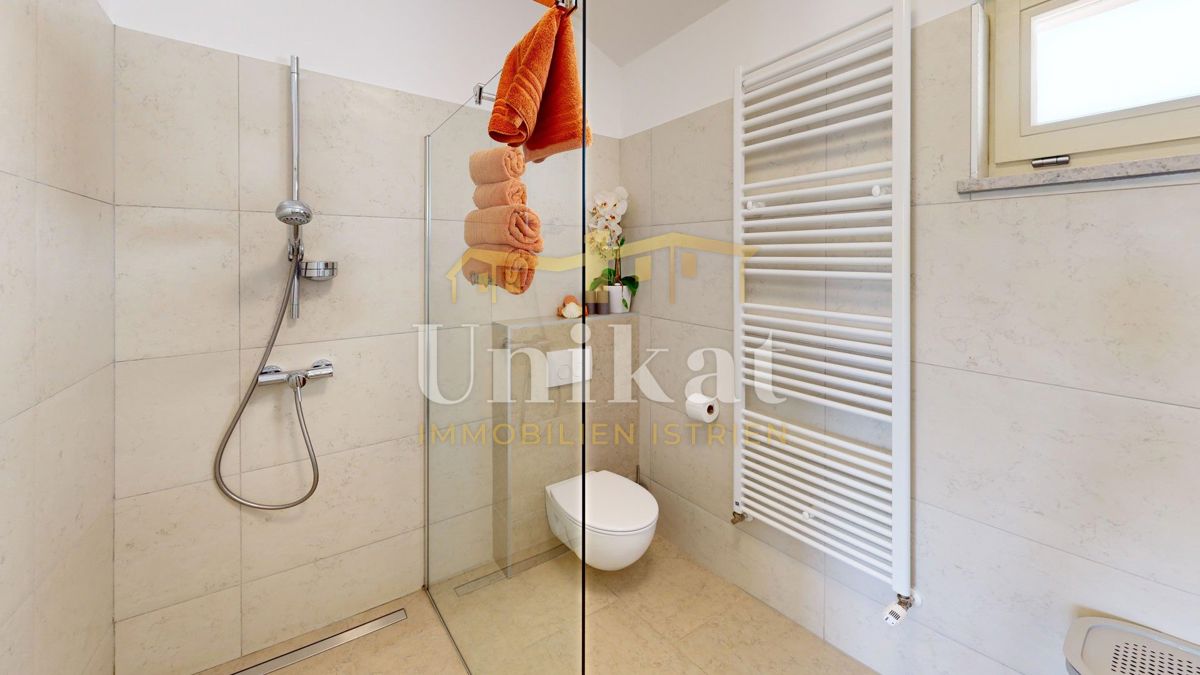 Casa In vendita - ISTARSKA KAŠTELIR