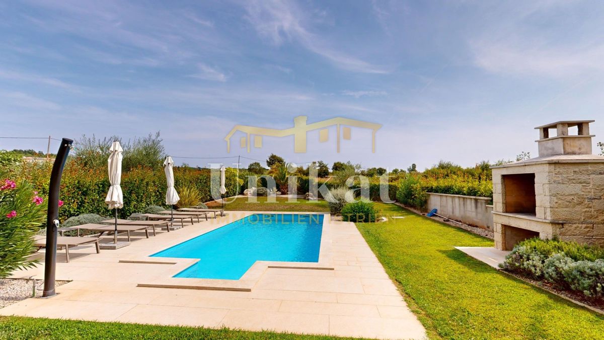 Casa In vendita - ISTARSKA KAŠTELIR
