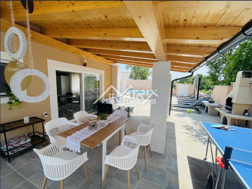 House For sale - ISTARSKA BARBAN