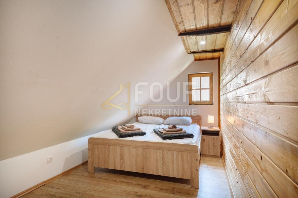 Maison À vendre - KARLOVAČKA BARILOVIĆI