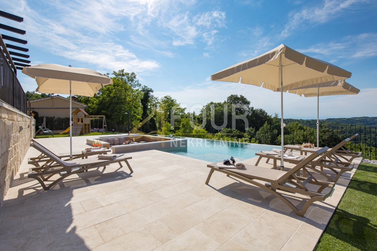 House For sale - ISTARSKA PAZIN