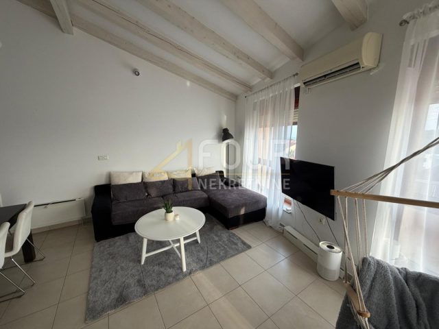 Appartement à louer 85 m² – Ližnjan