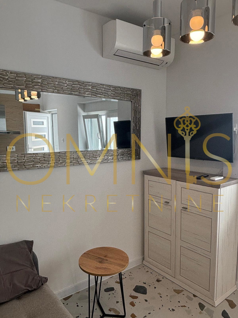 Apartma Za najem - PRIMORSKO-GORANSKA KOSTRENA