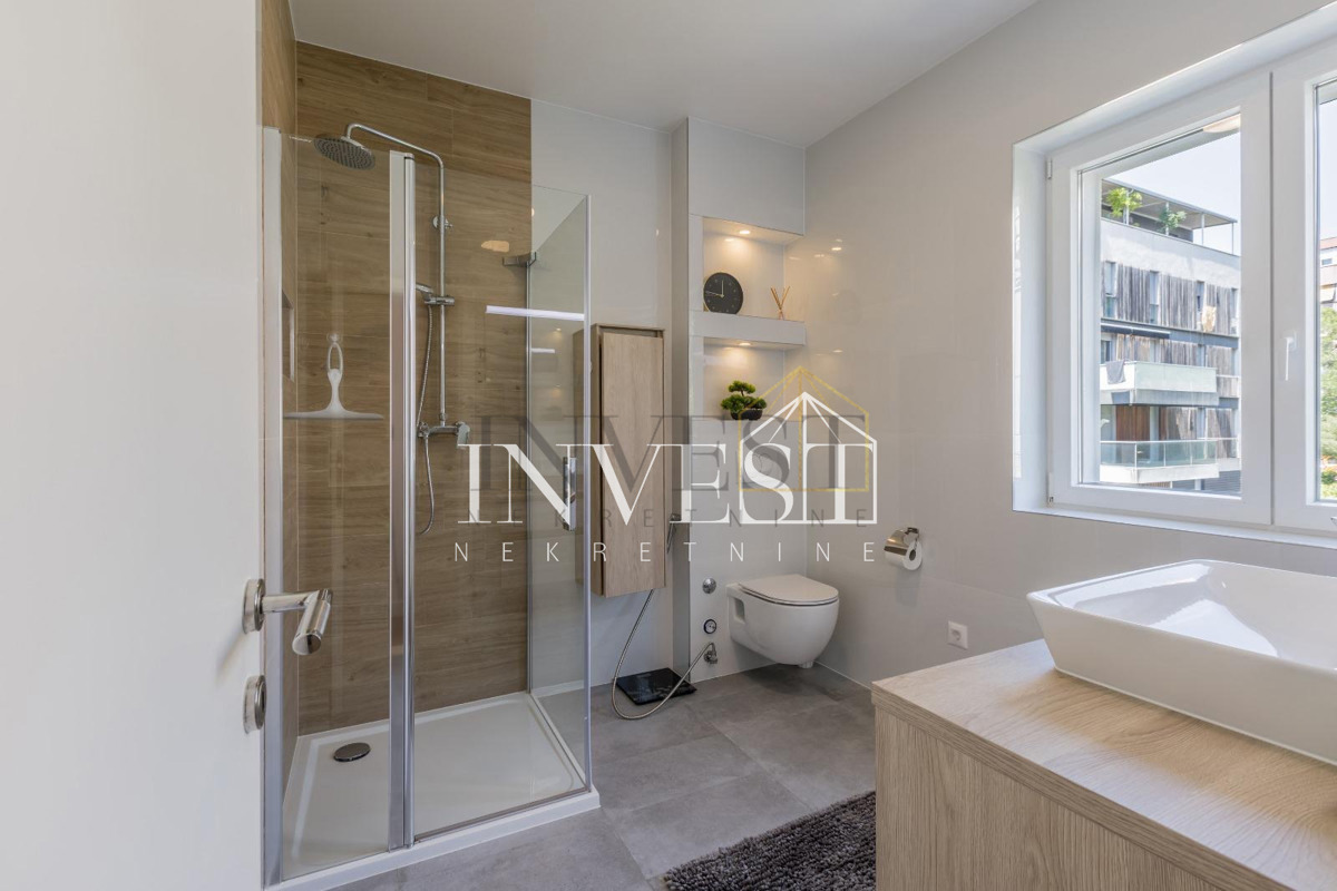 Flat For sale - SPLITSKO-DALMATINSKA SPLIT