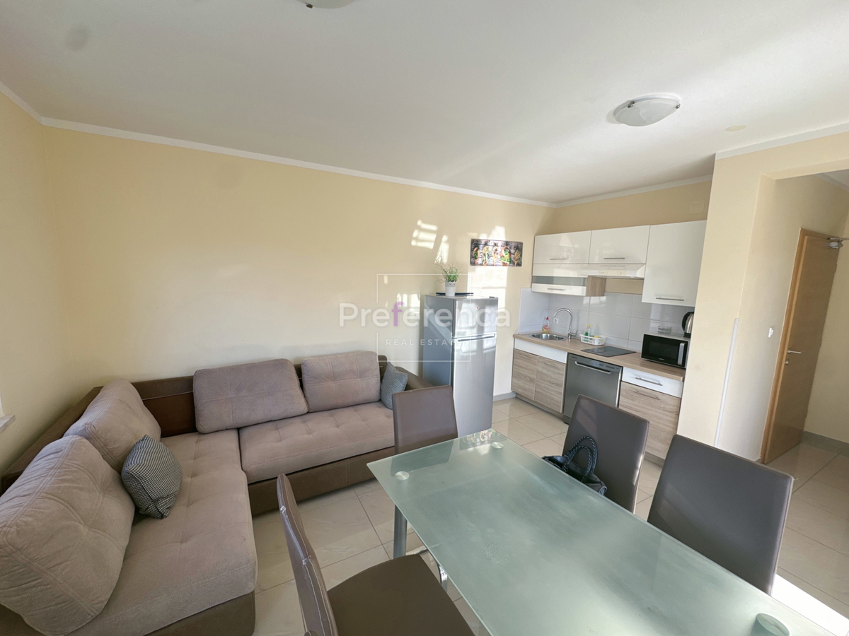 Apartma Na predaj - LIČKO-SENJSKA NOVALJA