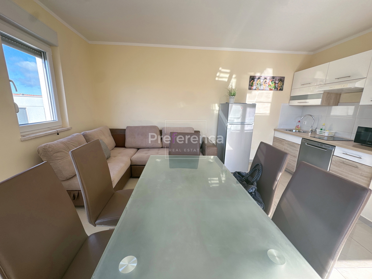 Apartma Na predaj - LIČKO-SENJSKA NOVALJA