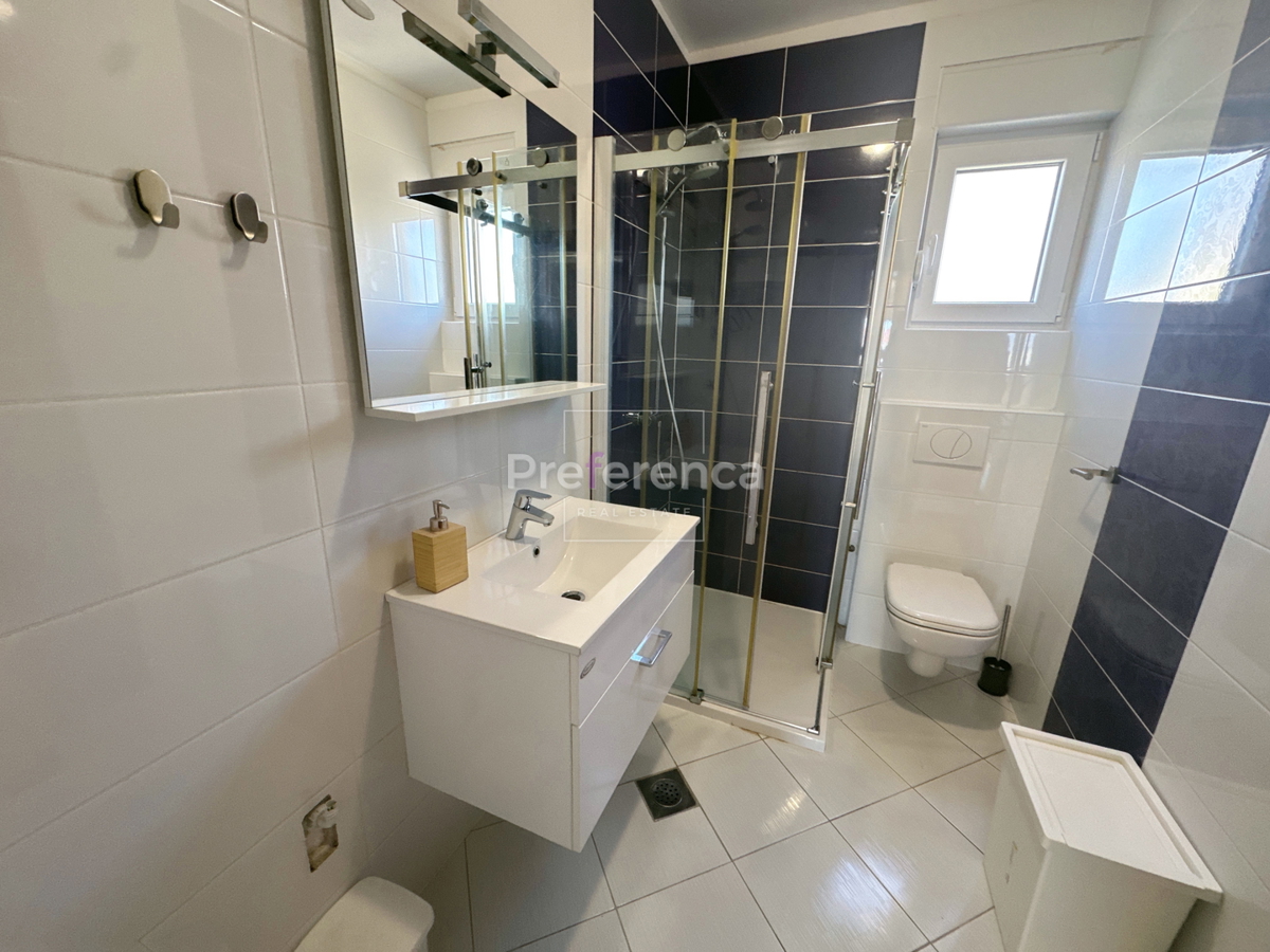 Apartma Na predaj - LIČKO-SENJSKA NOVALJA